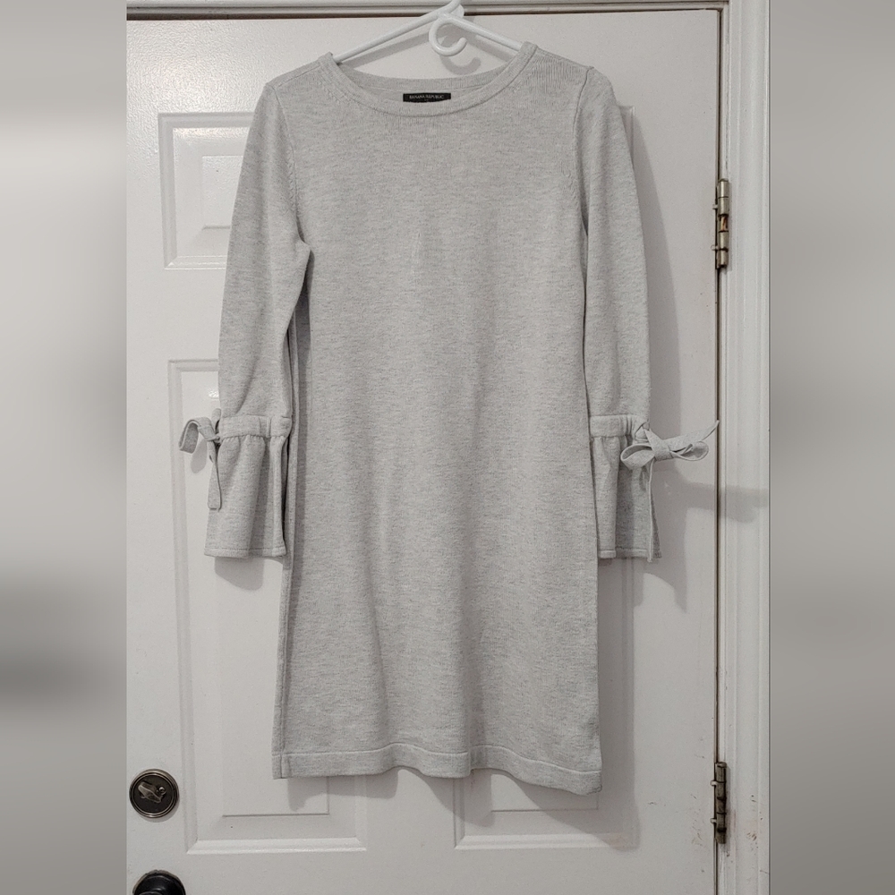 Banana Republic sweater dress. Size medium